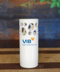 Lọ hoa sứ trắng Bát Tràng dáng cốc in logo VIB